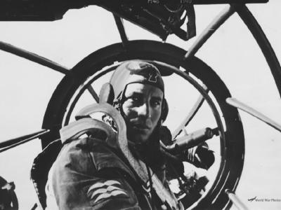 Heinkel He 111 of I/KG4 nose