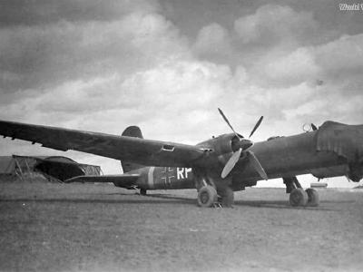 He 177A-1 W.Nr 15266 VF-RP Bourges 1944