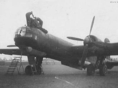 He 177A-0 code E8-HK of 2/FKG 50