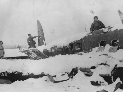 Crashed He111 in Russia 1943
