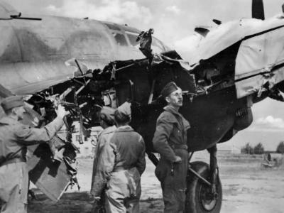 Heinkel He 111 rammed by soviet pilot. He111 H-4 coded 1T+HK of the I/KG 28