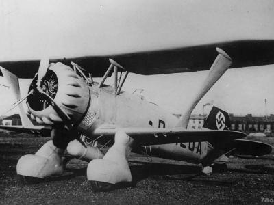 Prototype Hs 123 V-1