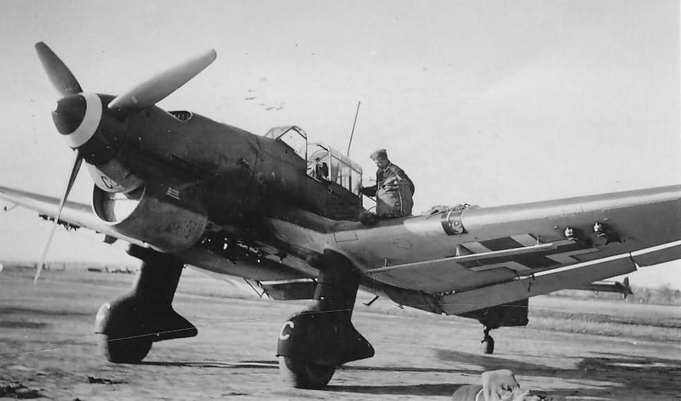 JU87 B Stuka On The Ground 1940 | World War Photos