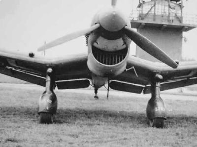 Junkers Ju87 B dive bomber front view
