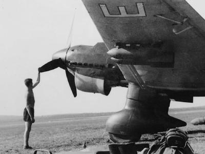 Junkers Ju 87 Stuka with 50kg bombs
