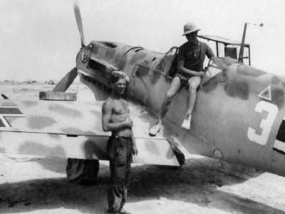 Bf109E white 3 of the JG27. North Africa