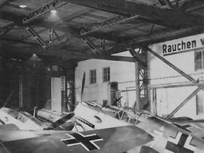 Bf109E white 7 1.JG 27 Krefeld 1940