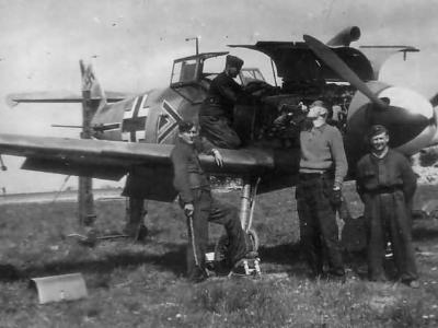 JG3 Bf109F Gruppenkommandeur plane