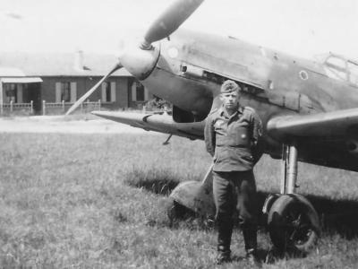 Messerschmitt Bf109D and pilot