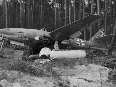 Jet fighter Me262 Schwalbe W.Nr. 170312 Germany 1945