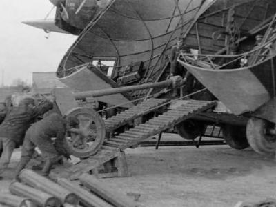 Me323 and pak40
