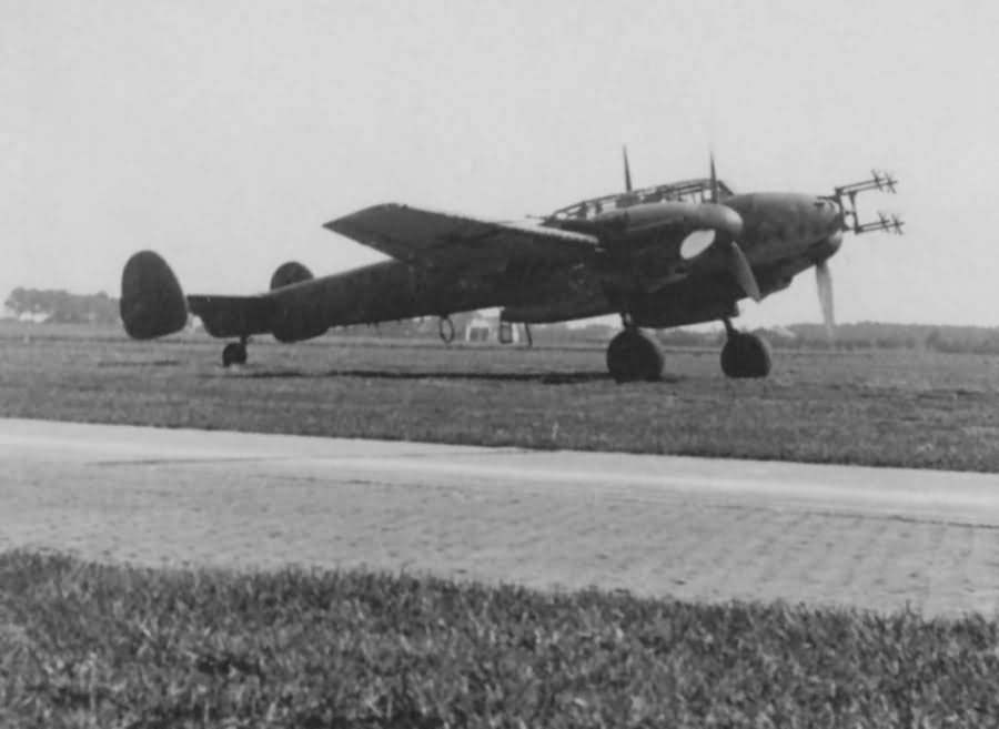 Night fighter Bf110 G-4 with radar | World War Photos