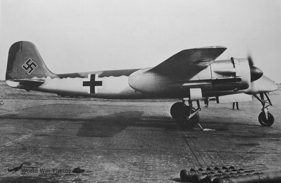 Ta 154 V1 