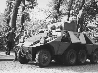 ADGZ armoured car