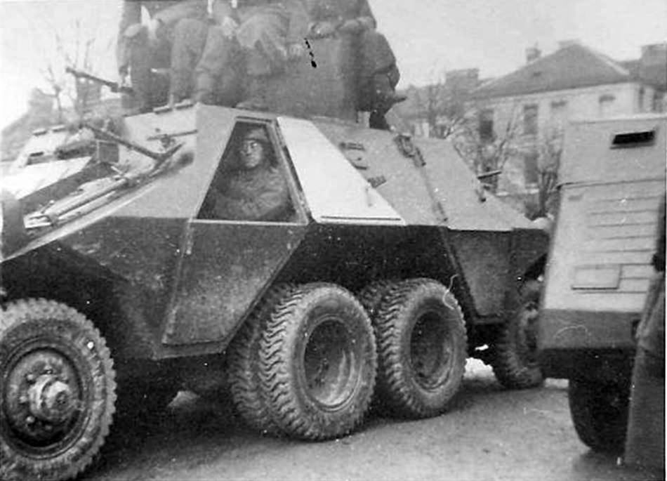 Panzerspähwagen Steyr ADGZ | World War Photos