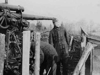 Flak 88 anti aircraft gun 15