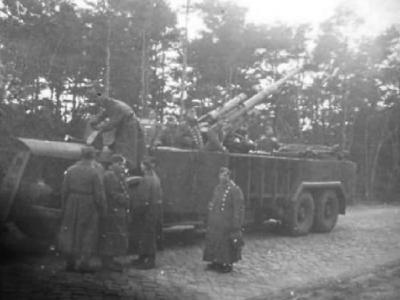 Flak 8,8 cm auf Vomag Fahrgestell 2