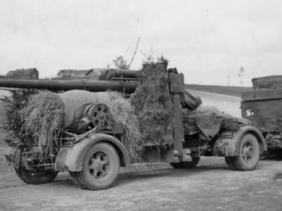 Flak 88 towed behind an halftrack