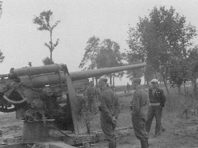 captured Flak 88