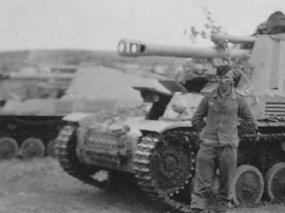 German self propelled artillery Wespe