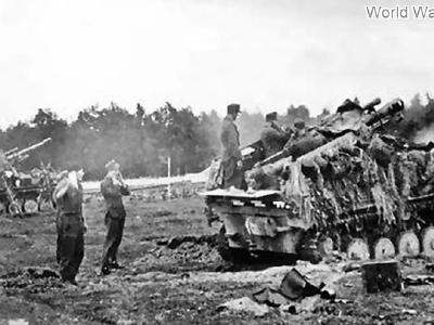 Wespe howitzers Poland 1944