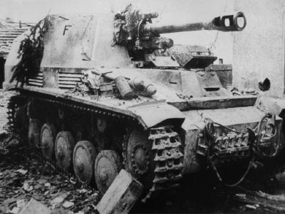 Wespe Sd.Kfz 124 code F