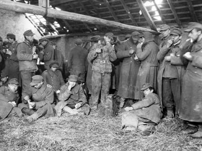 Hungry German Soldiers 80th Division POW’s Eat February 1945 Germany