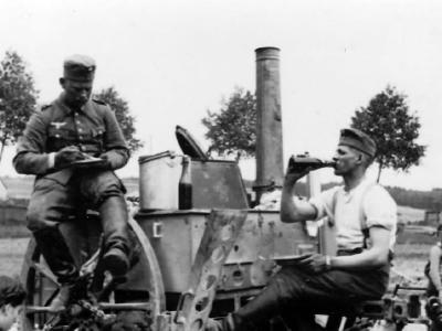 gulaschkanone wehrmacht field kitchen