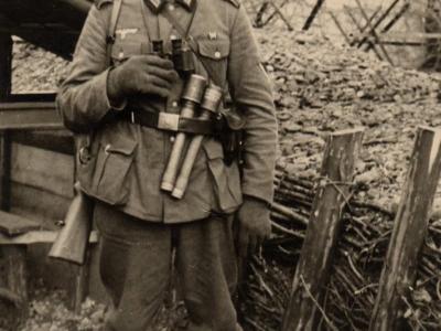 wehrmacht soldier with grenade