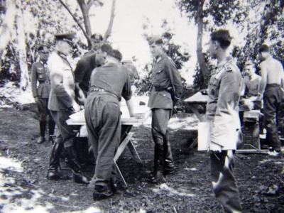 Wehrmacht troops 62