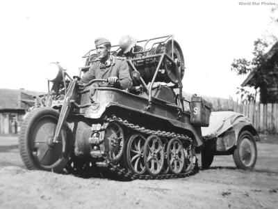 Kettenkrad 10