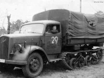 Opel Maultier WH-1437801 April 1943