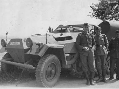 Sd.Kfz. 251/14 Schallauswertepanzerwagen