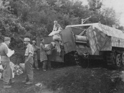 SdKfz 251 Ausf D Italy