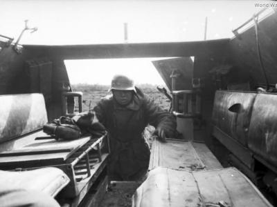 SdKfz 251 interior 1944