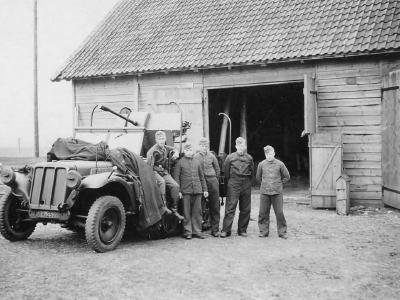 SdKfz 10/4 Demag D7 halftrack