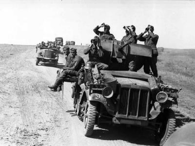 SdKfz 10/4 1942 Eastern Front