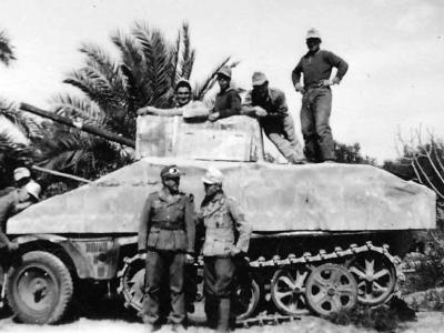 SdKfz 10 Panzerattrappe of the Afrikakorps DAK