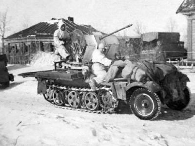 Sd.Kfz. 10/4 of the SS-Division Totenkopf