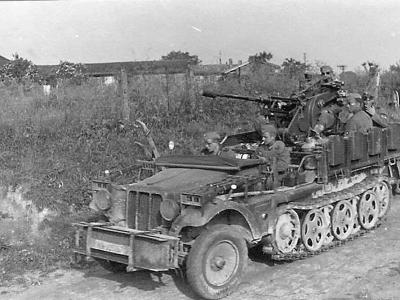 Self-propelled anti-aircraft gun SdKfz 10/4