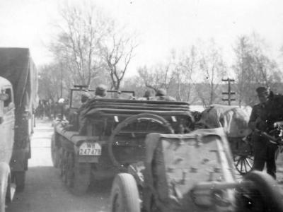 german halftrack SdKfz 10 WH-247478