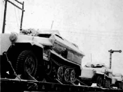 SdKfz 251/9 Ausf C halftracks
