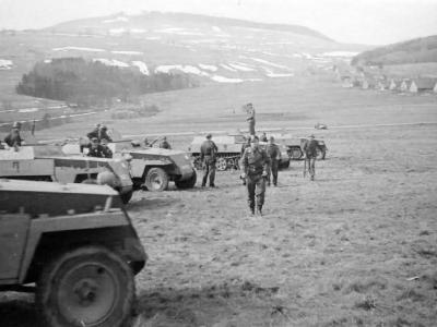 SdKfz 250 ausf B (neu) halftracks