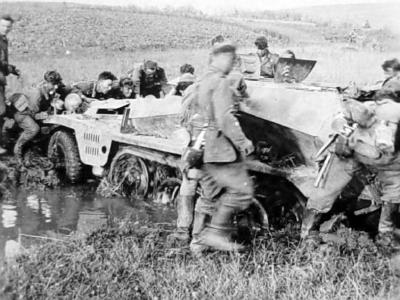 SdKfz 253 leichter gepanzerter Beobachtungskraftwagen