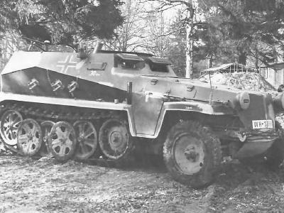 Sdkfz 250/7 (s.Gr.W.) Schutzenpanzer mit 8cm Granatwerfer