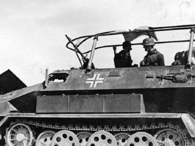 SdKfz 251/3 Ausf A funk SPW