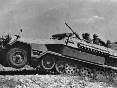 SdKfz 251 Ausf B halftrack