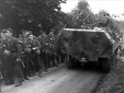 SdKfz 251 Ausf D France 1944