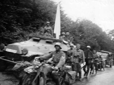 SdKfz 251 France 1940 photo
