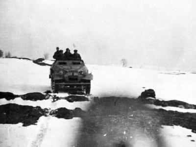 SdKfz 251 ausf B in winter